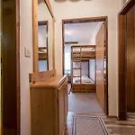 Schiffer Apartment *