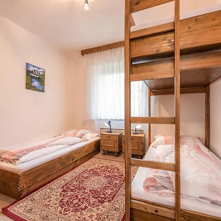 Schiffer Apartman