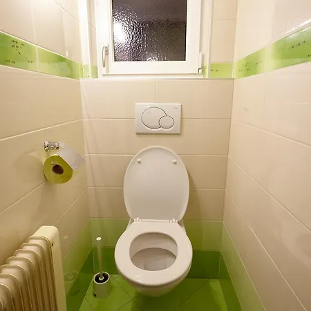 Schiffer Apartman